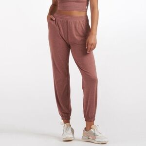 Vuori boyfriend joggers